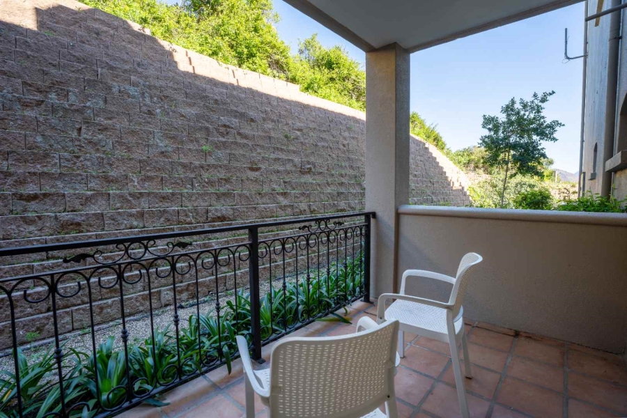 2 Bedroom Property for Sale in Franschhoek Western Cape